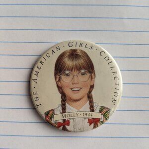 Vintage 90s American Girls Molly 1944 Round Pin 2.25 inch